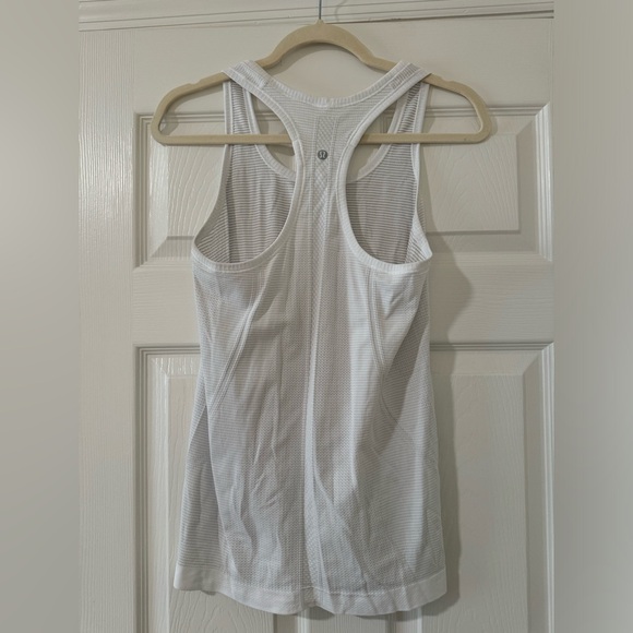 Lululemon Swiftly Tech Razorback Tank Top - Picture 4 of 4